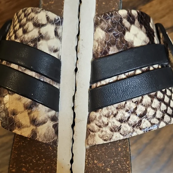 Tory Burch Leigh Slide Sandals Black and Brown Snake Print - Picture 4 of 13